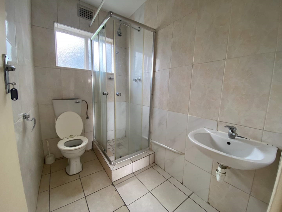2 Bedroom Property for Sale in Woodstock Upper Western Cape